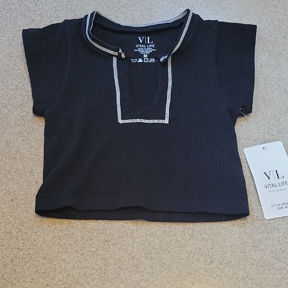 Vital Life Black Crop ActiveWear Top for Women Size M Nwt